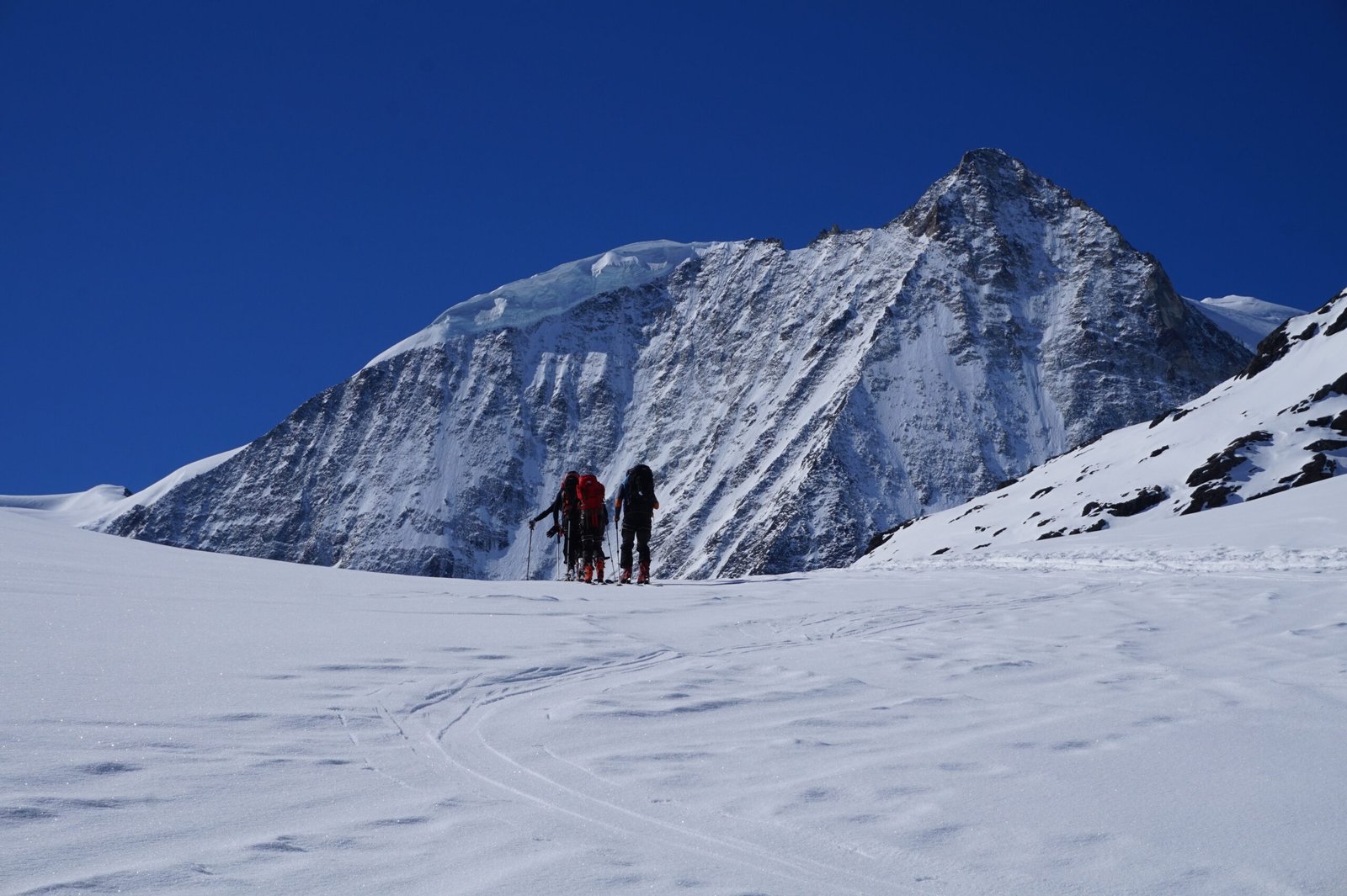 Chamonix-Zermatt-dix-raid a ski de randonnée